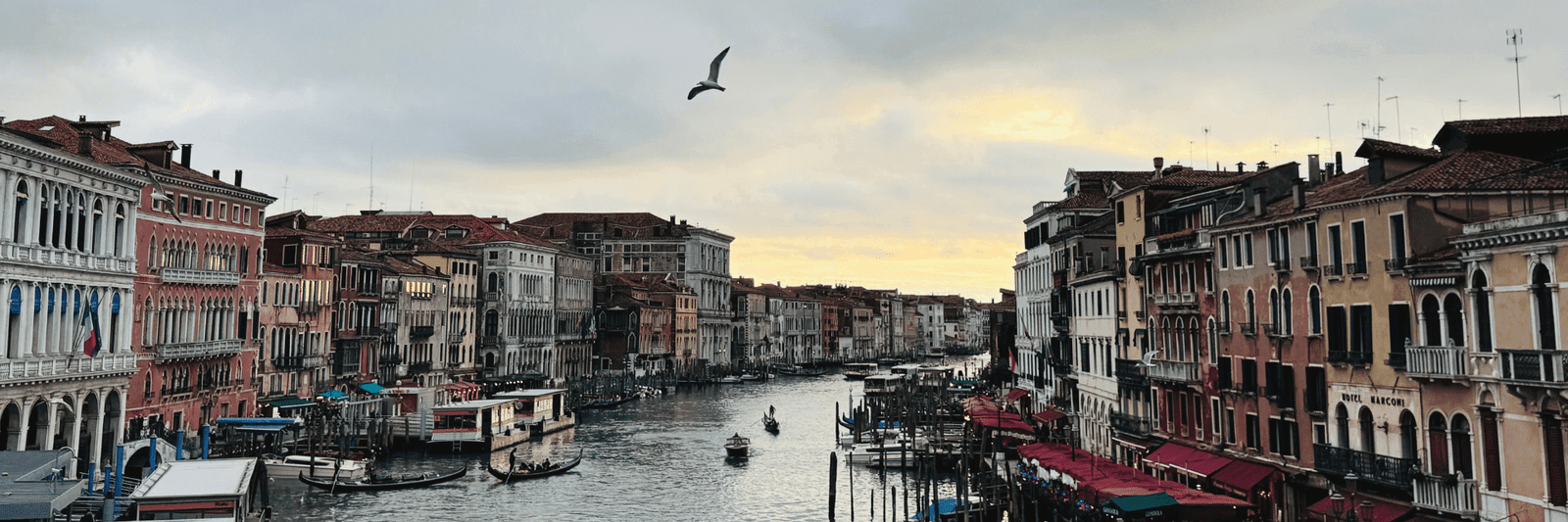 Walking cities Venice